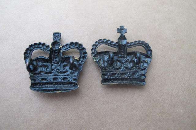 Rhodesia - Pre U.D.I. - Rhodesian African Rifles & Rhodesia Regiment Majors metal rank